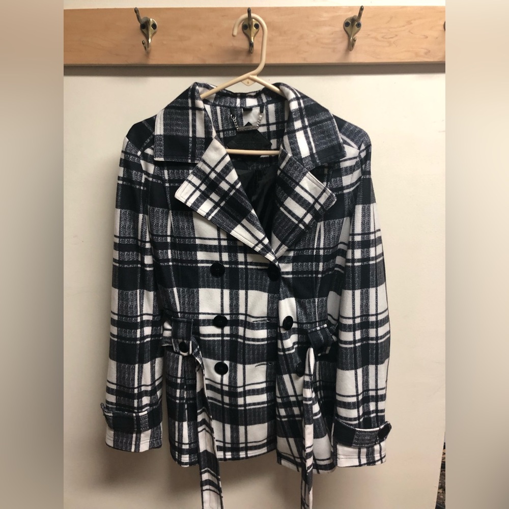 Jou Jou Juniors Jacket size XL